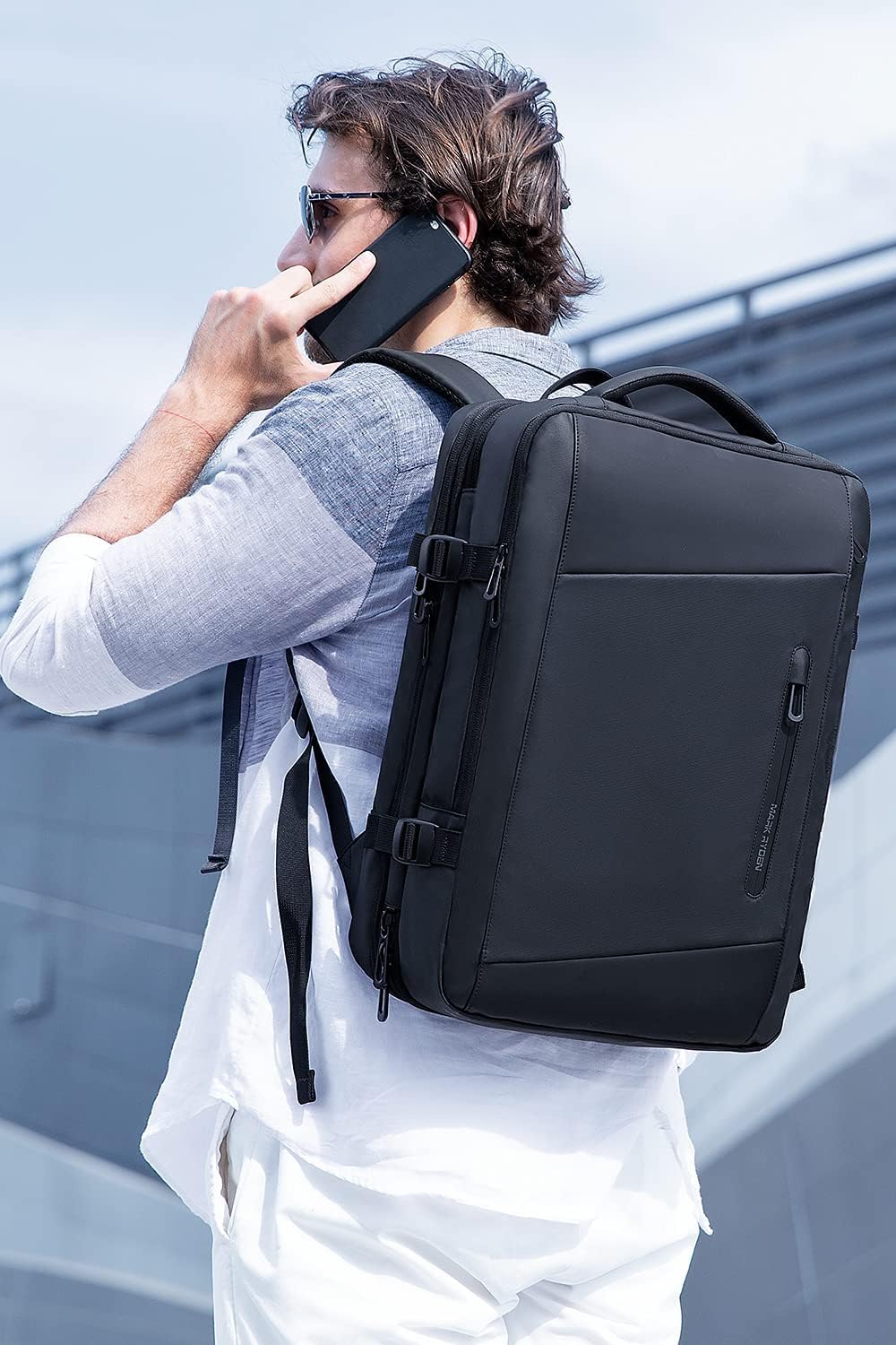 MARK RYDEN 26L-38L Erweiterbarer Rucksack 17 Zoll Laptop